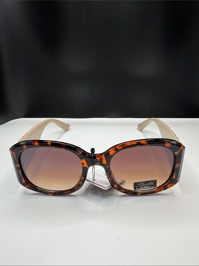 Tortoiseshell Gradient Lens Women's Sunglasses (5-3) UV 400 CE